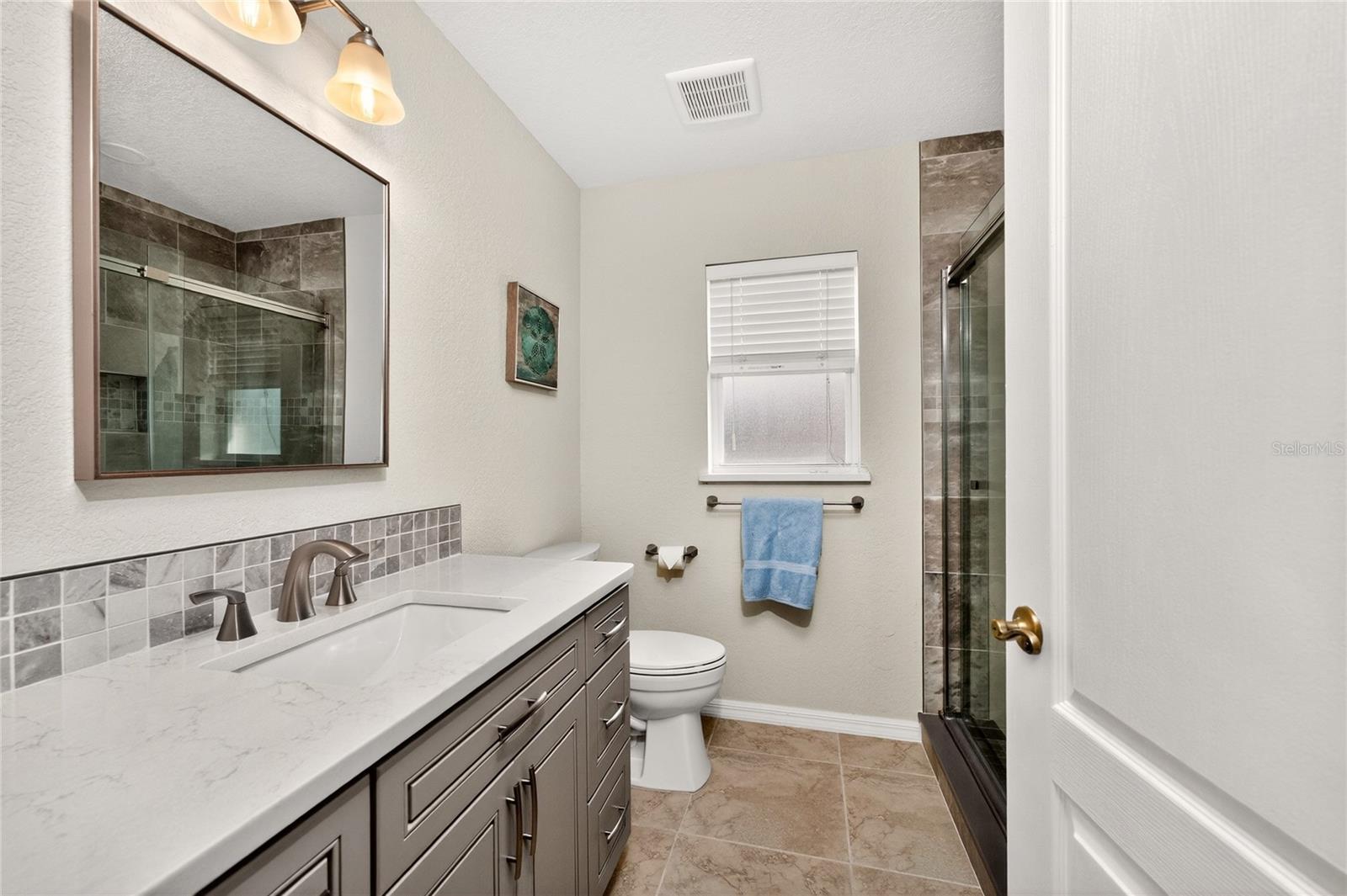 1054 BOUNDARY BLVD, ROTONDA WEST, FL, 33947