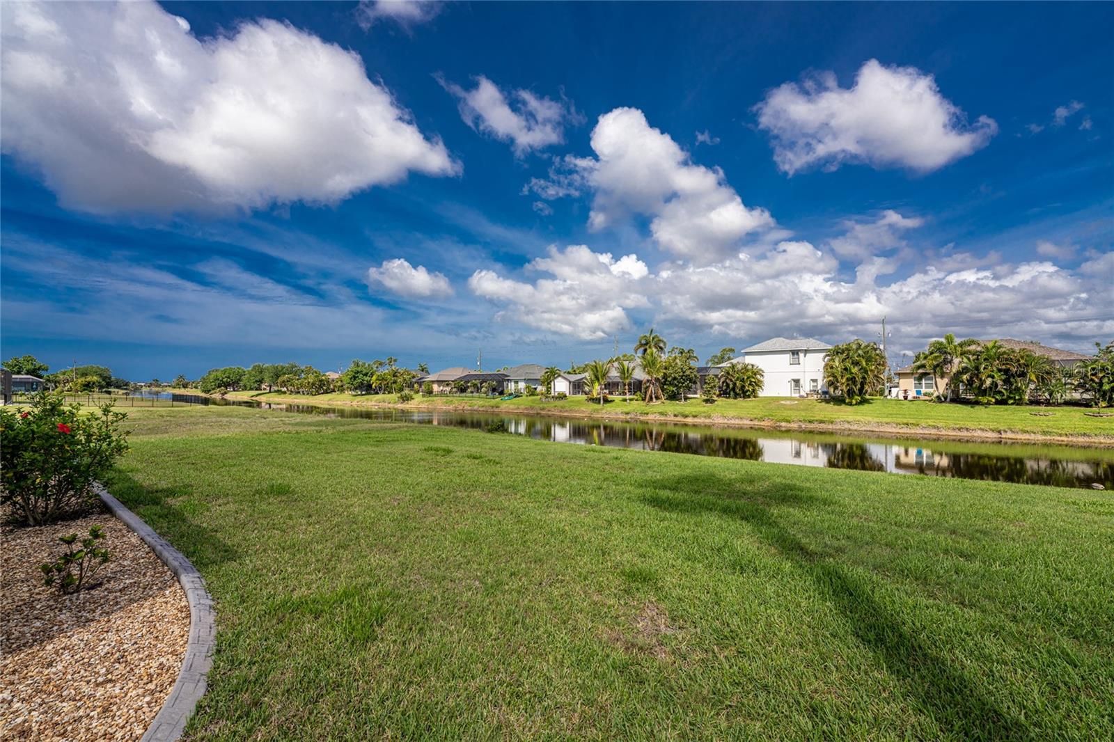 1054 BOUNDARY BLVD, ROTONDA WEST, FL, 33947