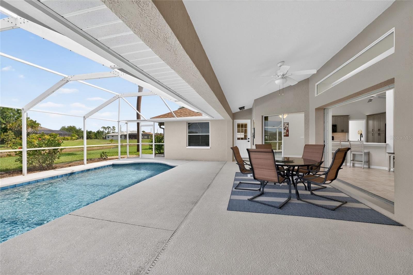 1054 BOUNDARY BLVD, ROTONDA WEST, FL, 33947