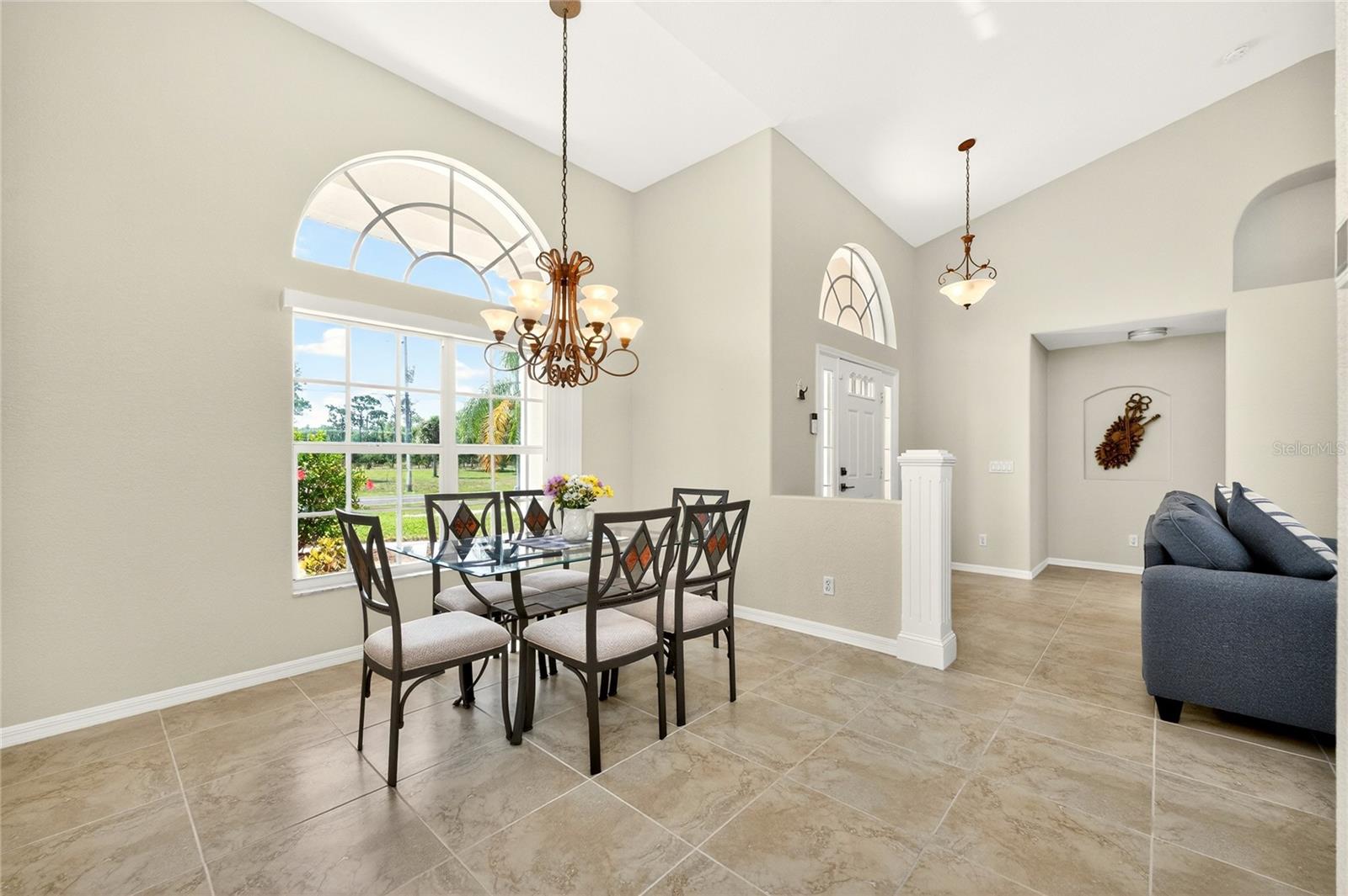 1054 BOUNDARY BLVD, ROTONDA WEST, FL, 33947