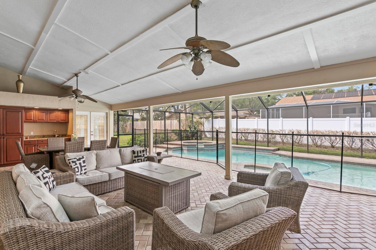 11504 MOFFAT PL, TEMPLE TERRACE, FL, 33617