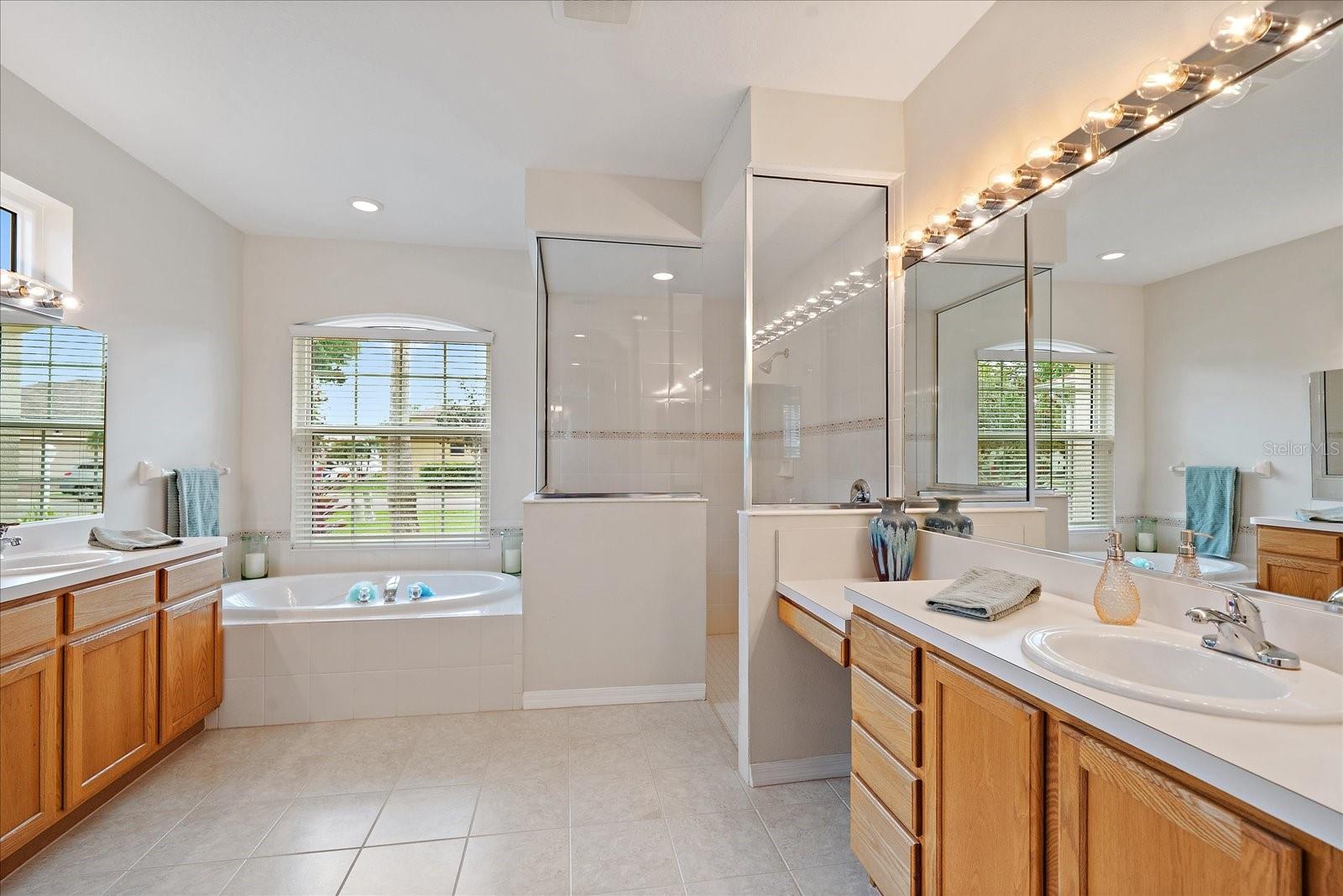 6651 63RD TER E, BRADENTON, FL, 34203