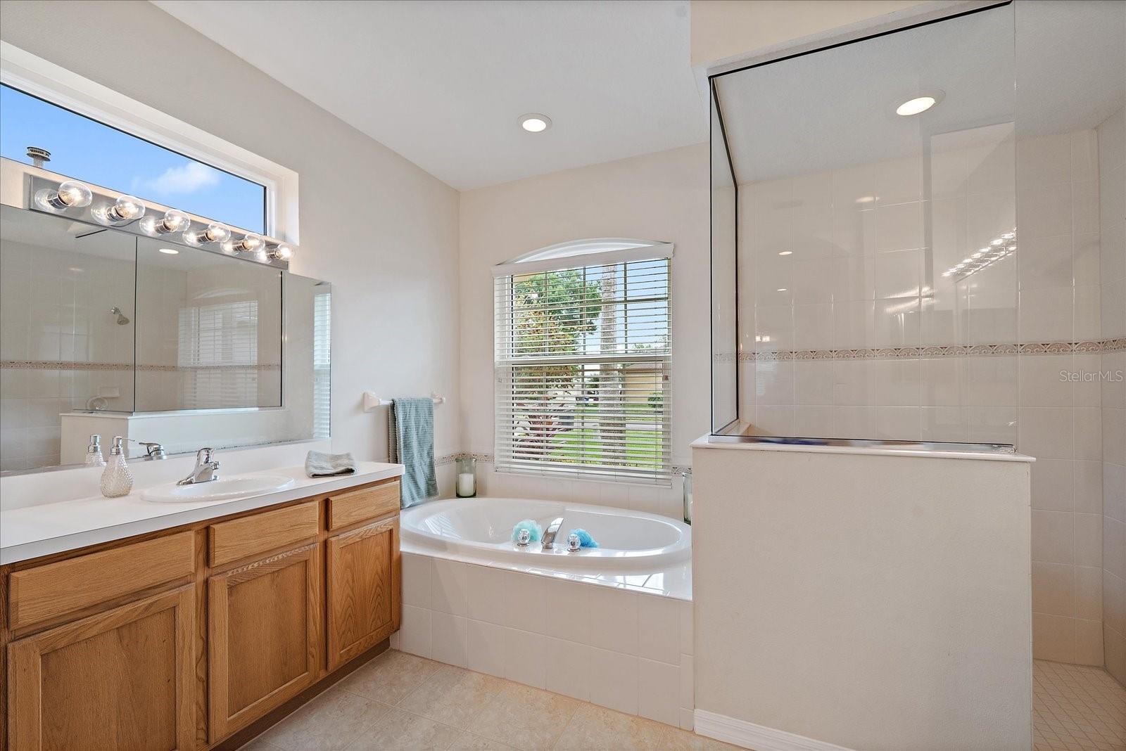6651 63RD TER E, BRADENTON, FL, 34203