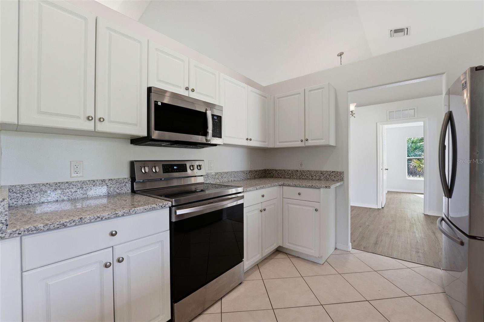 2637 COURTLAND AVE, NORTH PORT, FL, 34286