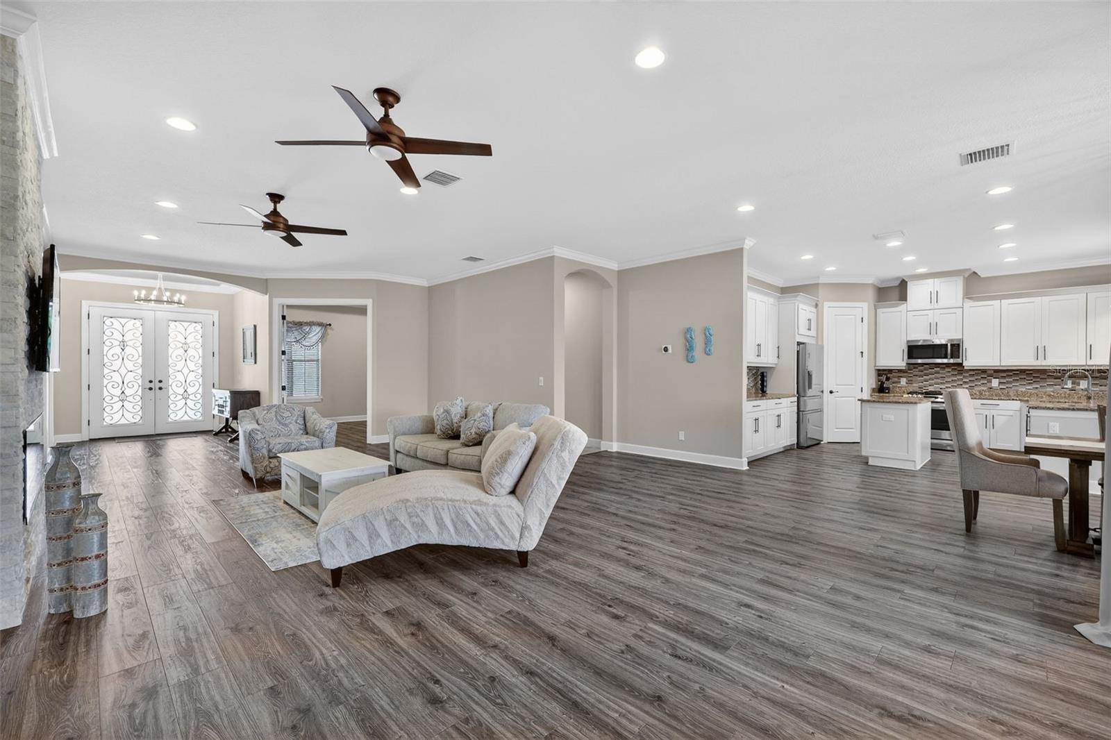 5010 TIVOLI RUN, BRADENTON, FL, 34211
