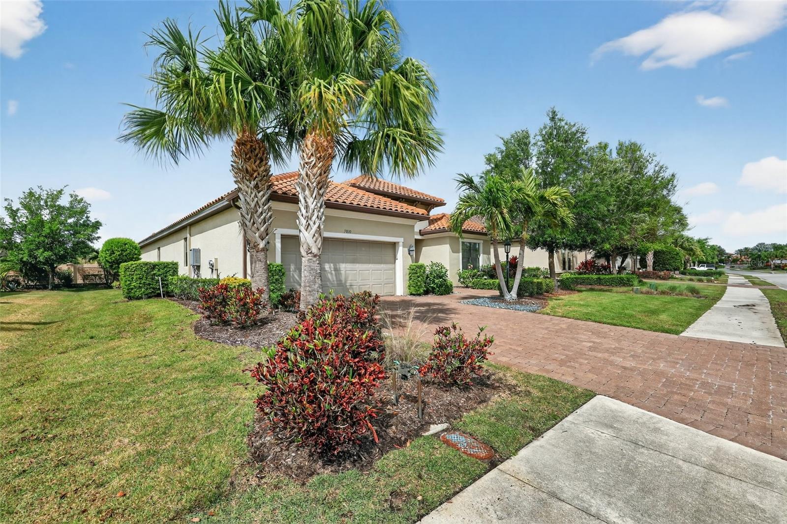 5010 TIVOLI RUN, BRADENTON, FL, 34211
