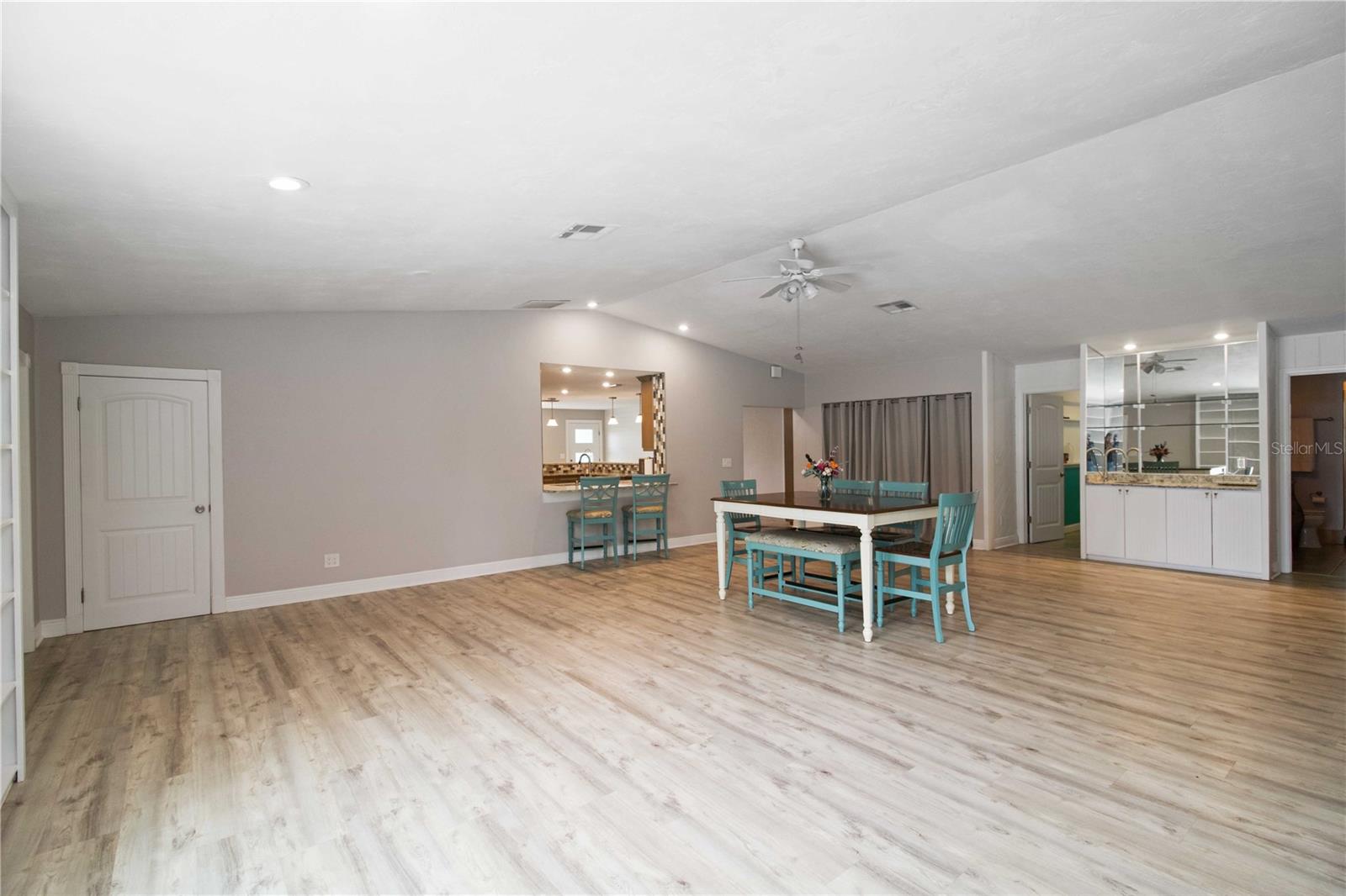 907 69TH ST NW, BRADENTON, FL, 34209