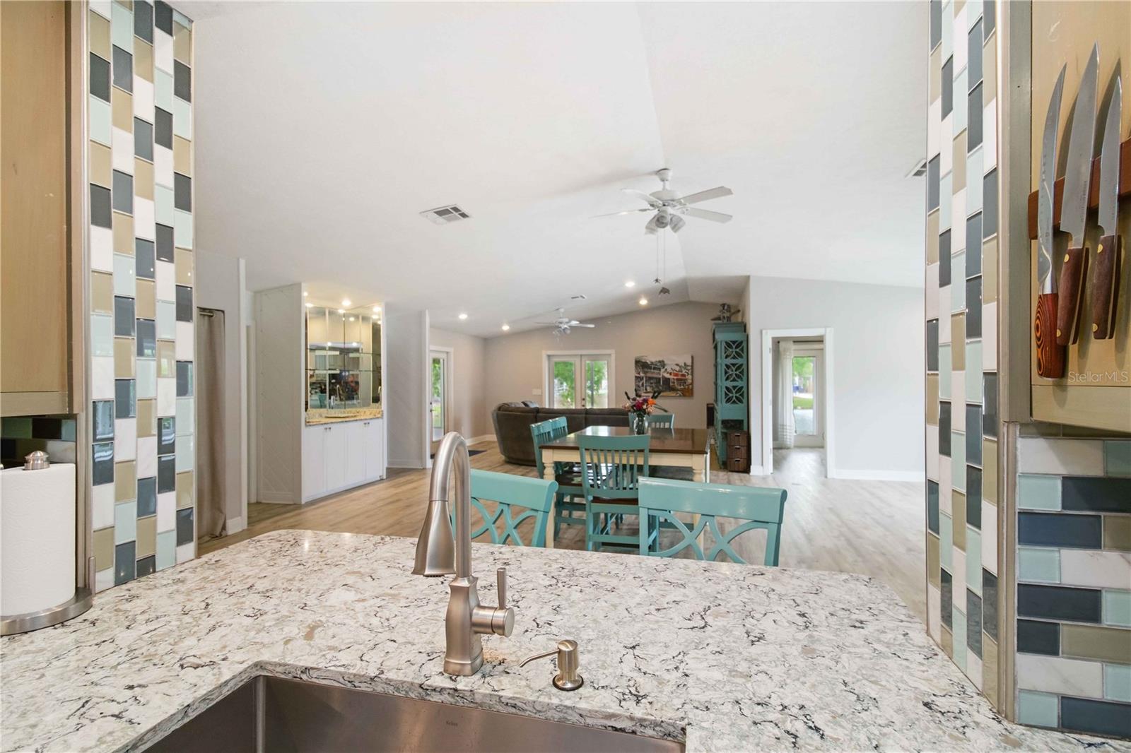 907 69TH ST NW, BRADENTON, FL, 34209