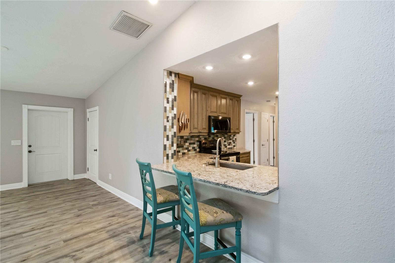907 69TH ST NW, BRADENTON, FL, 34209