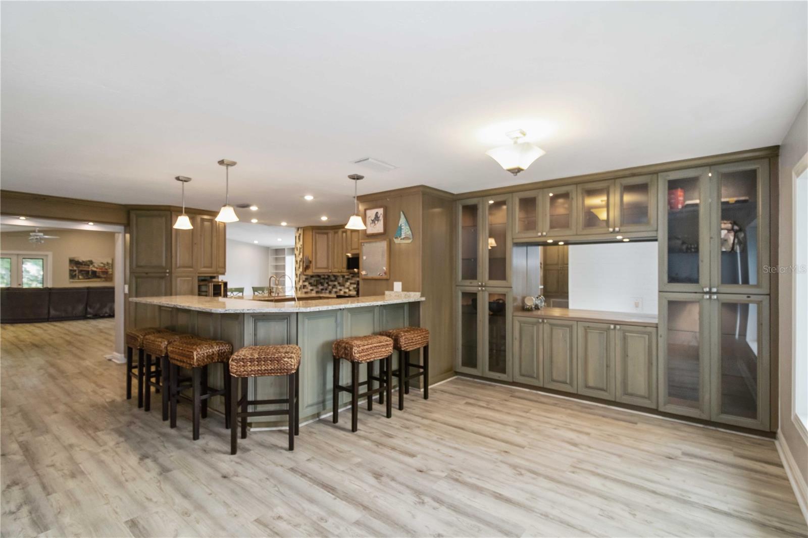 907 69TH ST NW, BRADENTON, FL, 34209