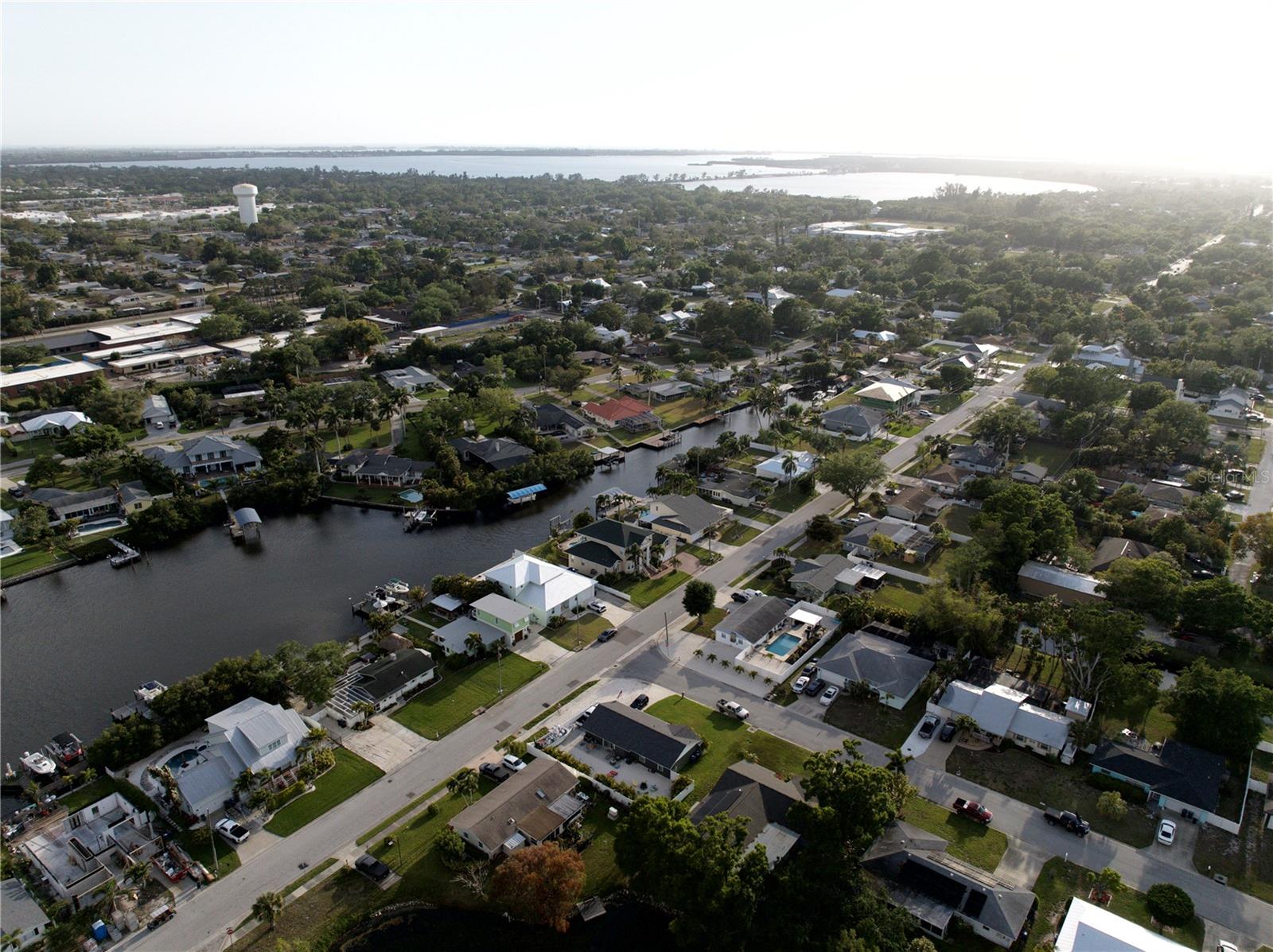 907 69TH ST NW, BRADENTON, FL, 34209