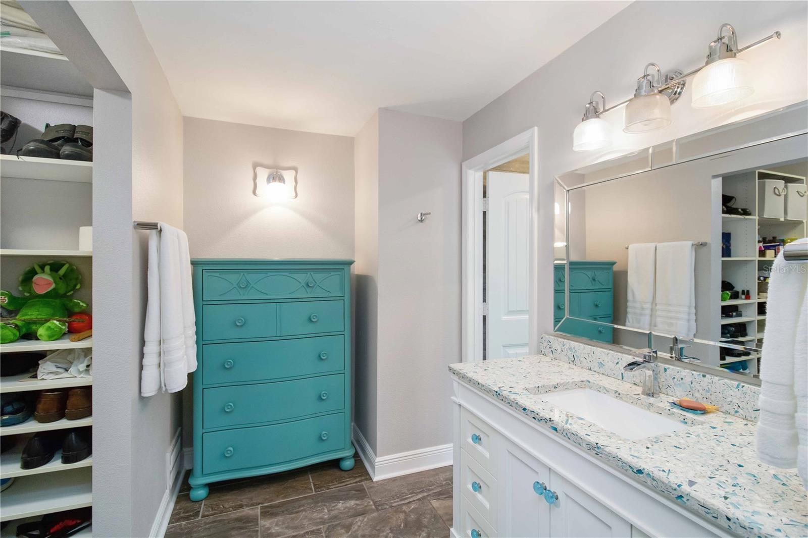 907 69TH ST NW, BRADENTON, FL, 34209