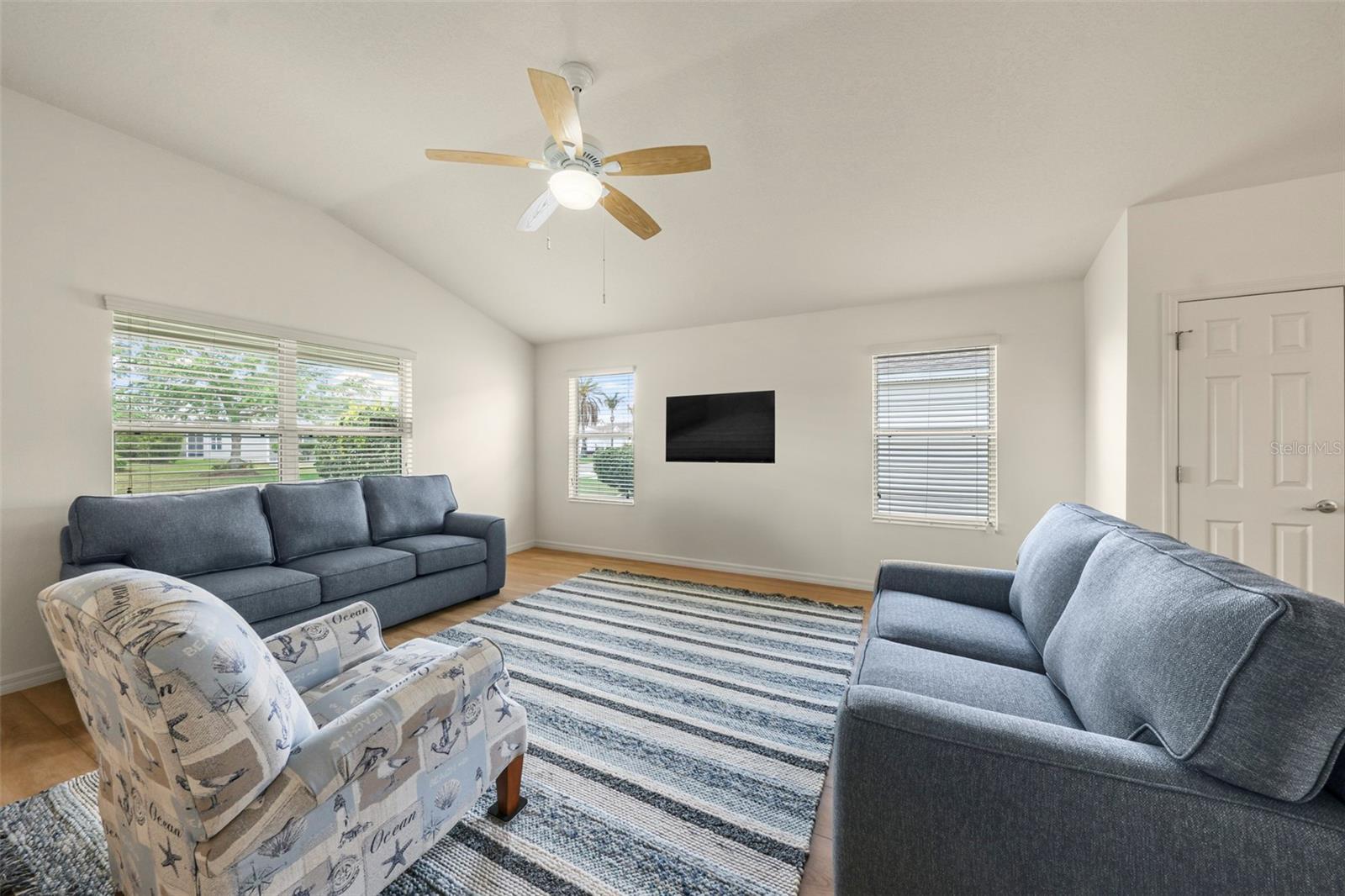2418 HOPESPRING LOOP, THE VILLAGES, FL, 32162