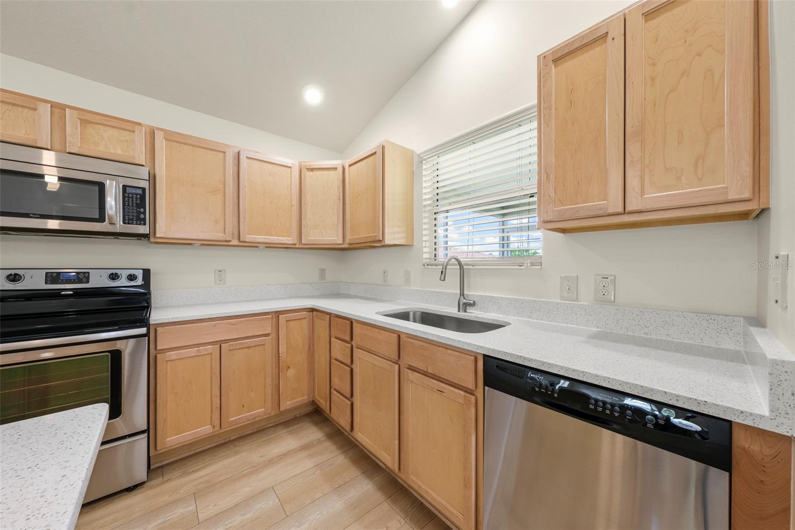 2418 HOPESPRING LOOP, THE VILLAGES, FL, 32162