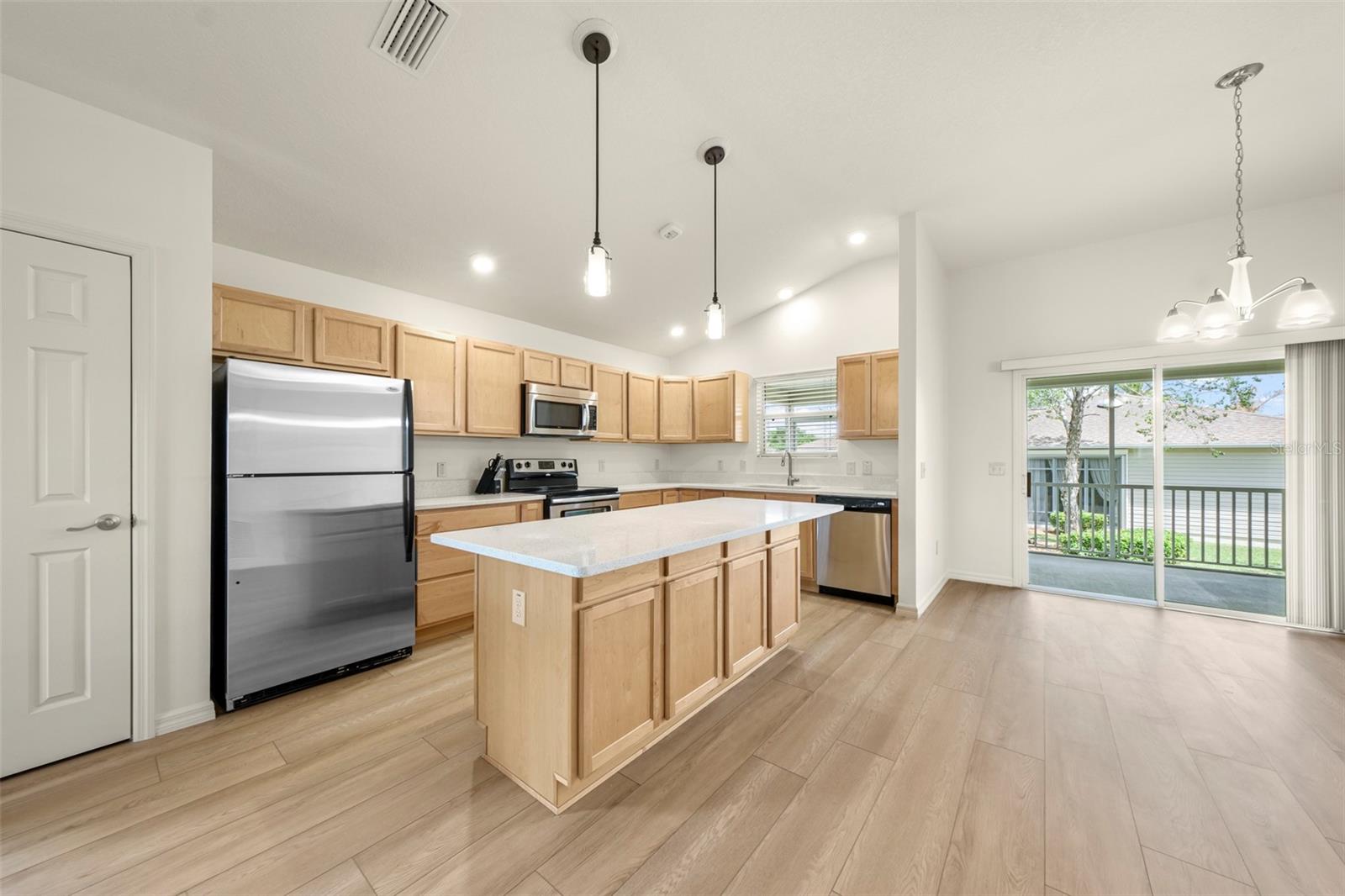 2418 HOPESPRING LOOP, THE VILLAGES, FL, 32162