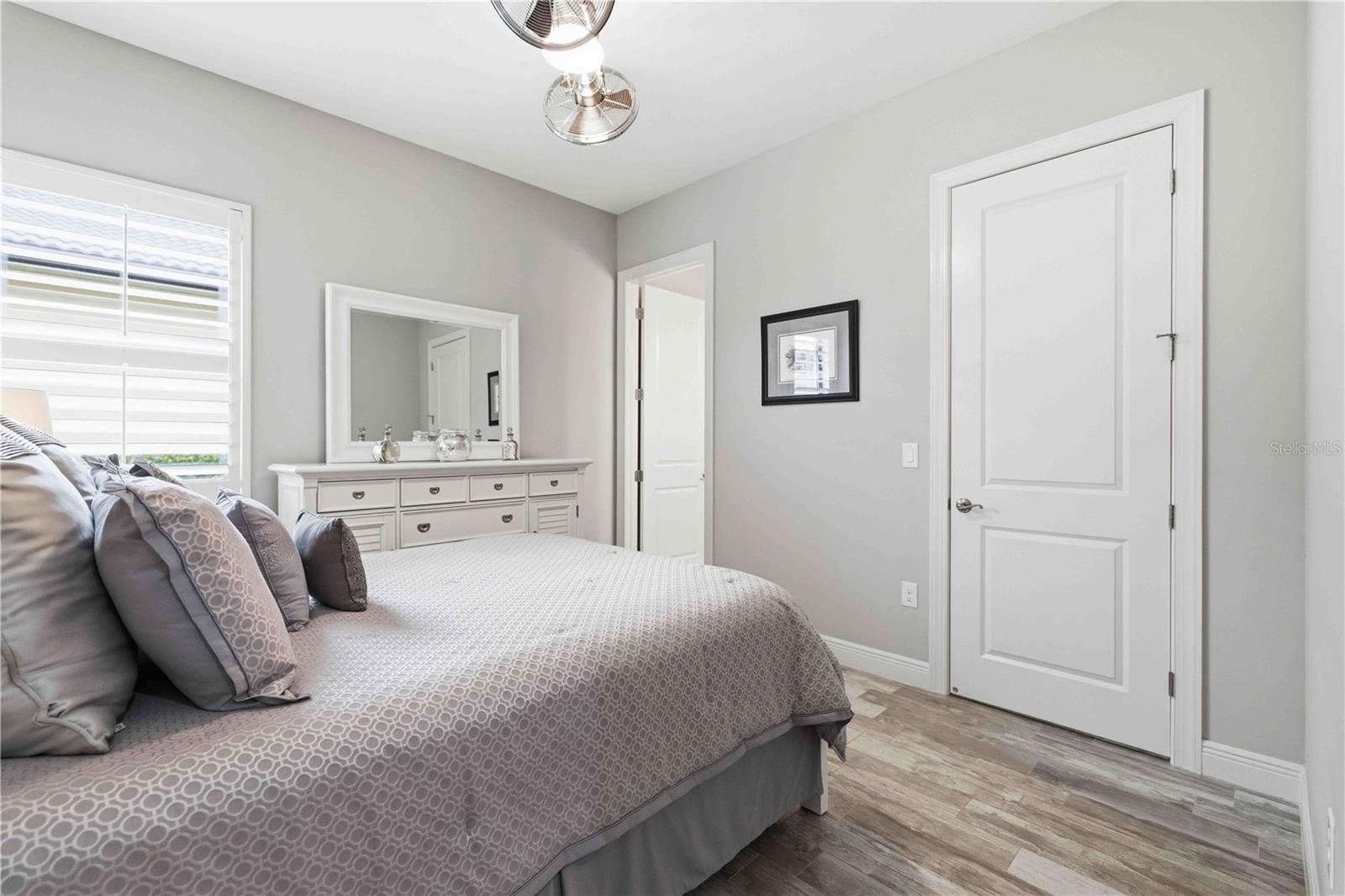 10706 IRONBRIDGE DR, VENICE, FL, 34293