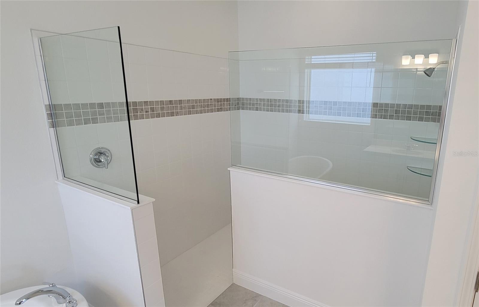 15142 LAKE BESSIE LOOP, WINTER GARDEN, FL, 34787