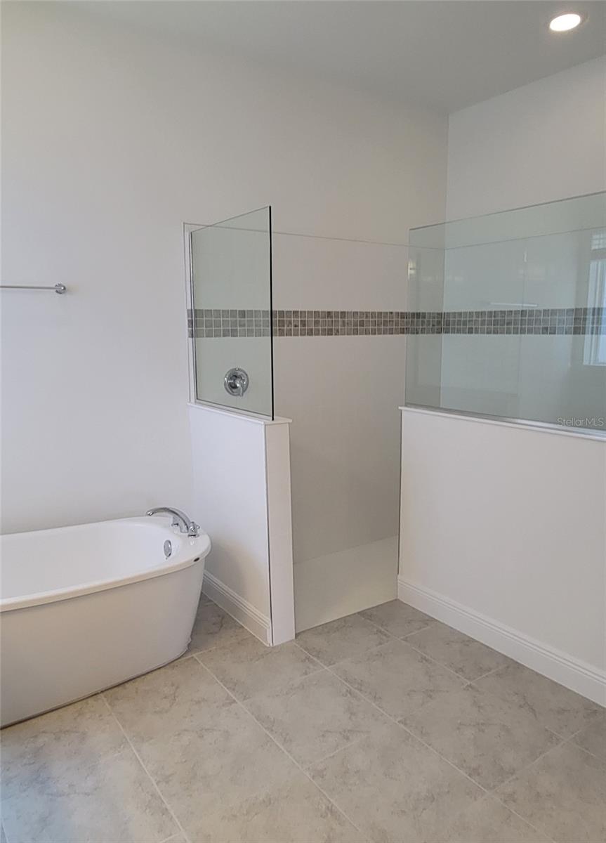 15142 LAKE BESSIE LOOP, WINTER GARDEN, FL, 34787