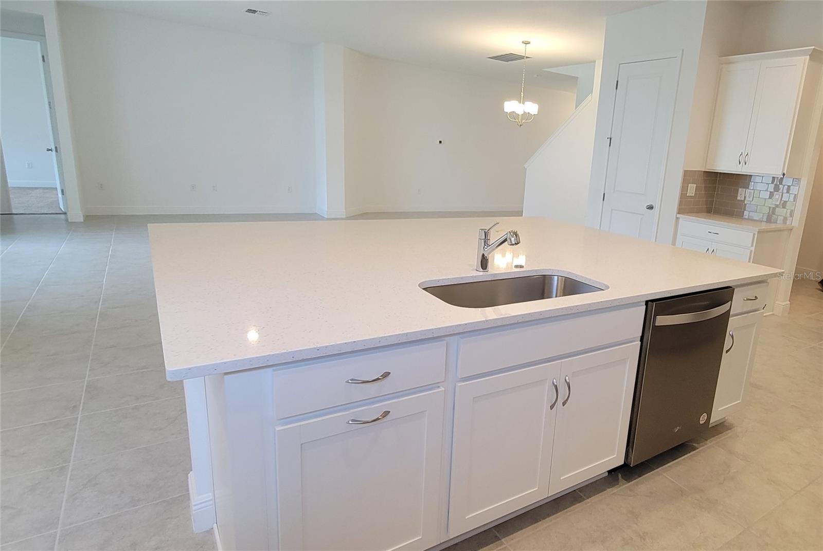 15142 LAKE BESSIE LOOP, WINTER GARDEN, FL, 34787