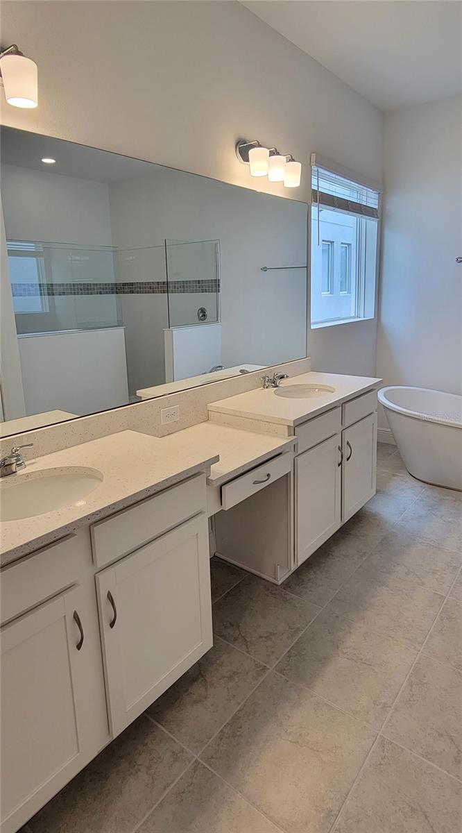 15142 LAKE BESSIE LOOP, WINTER GARDEN, FL, 34787
