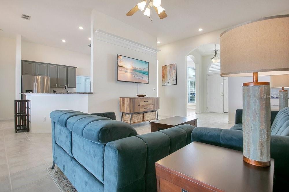 3725 ALDERGATE PL, CASSELBERRY, FL, 32707