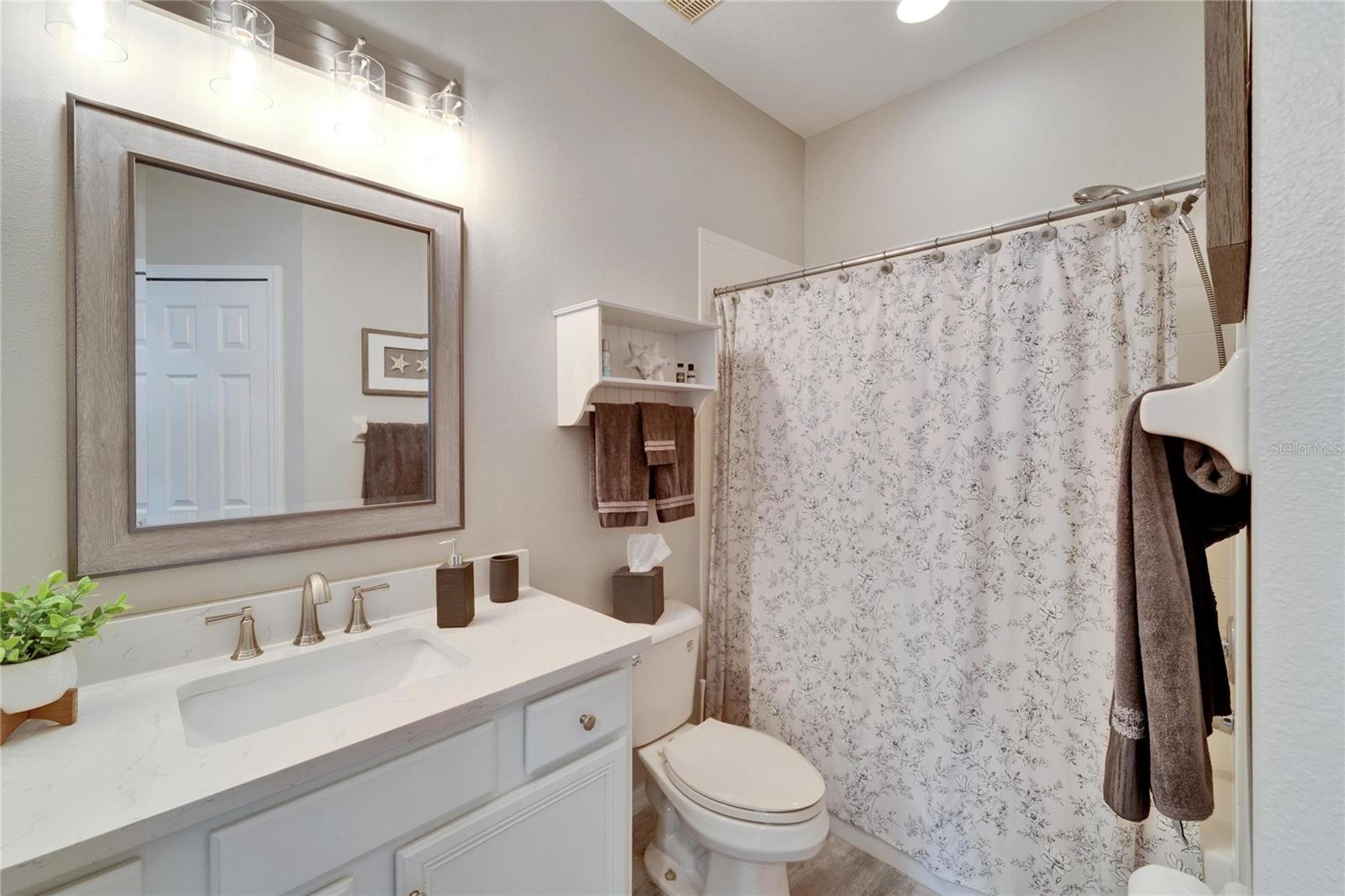 221 SELA COVE CIR, APOLLO BEACH, FL, 33572