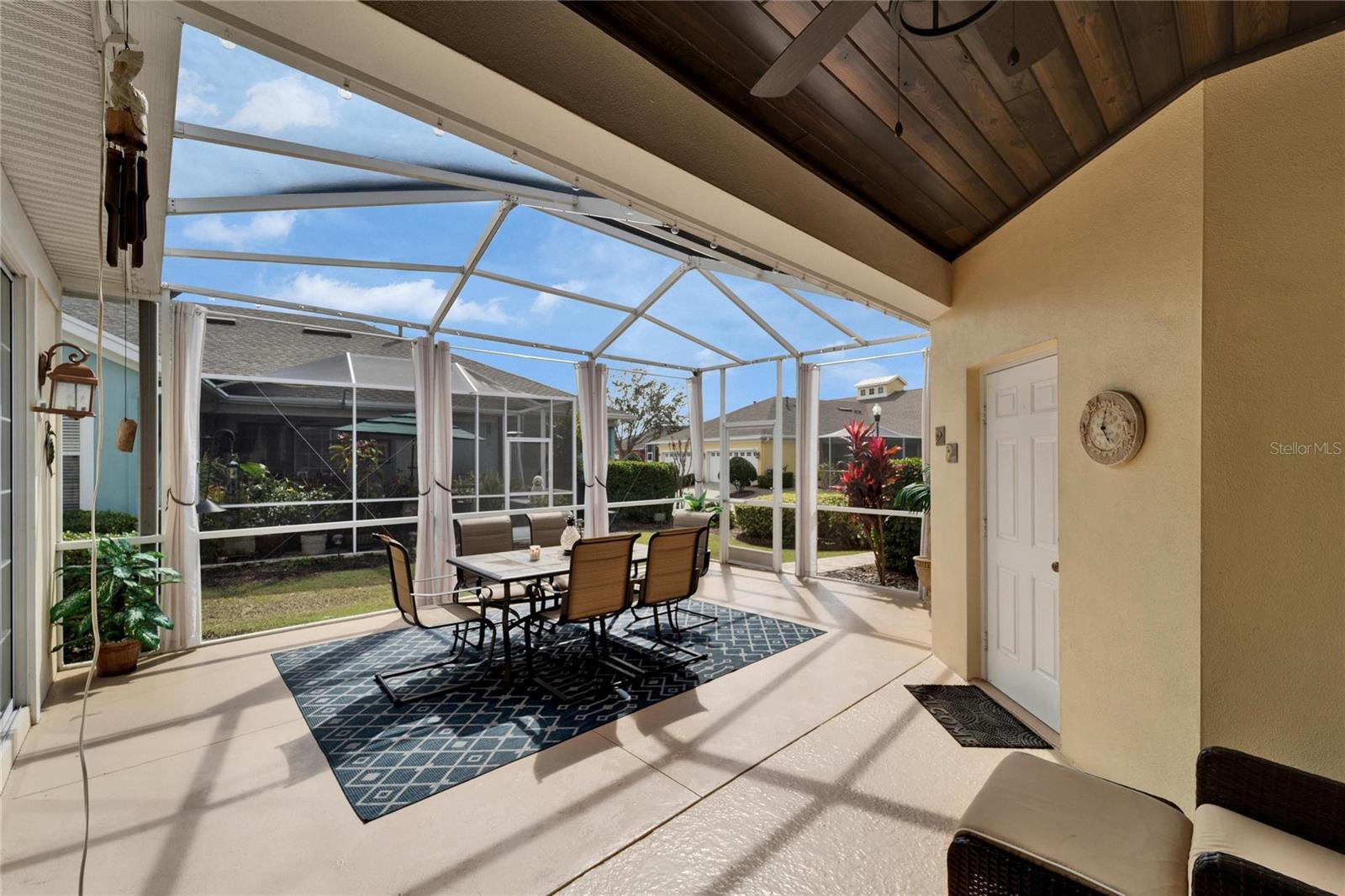 221 SELA COVE CIR, APOLLO BEACH, FL, 33572