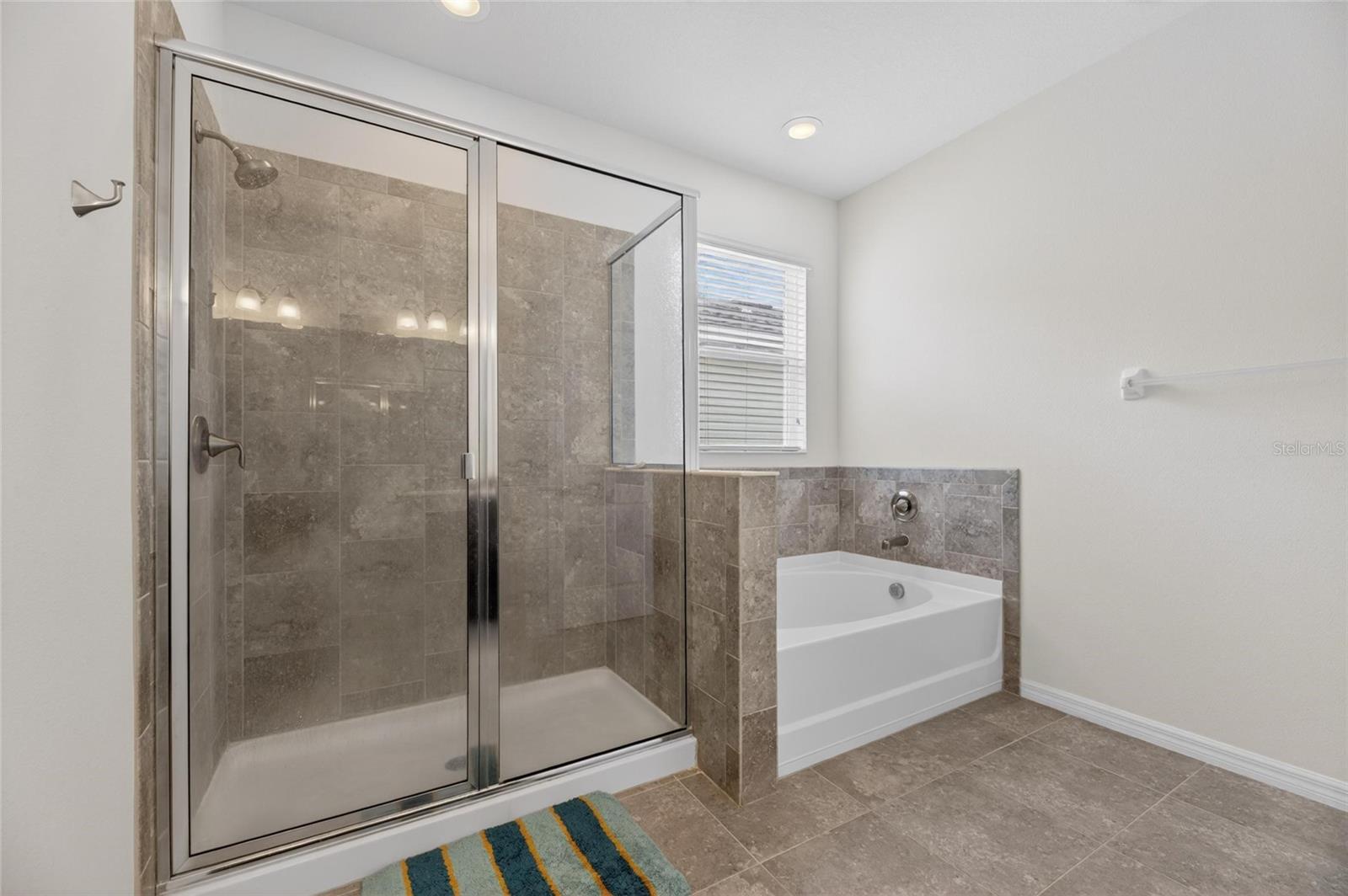 Primary Ensuite Bath