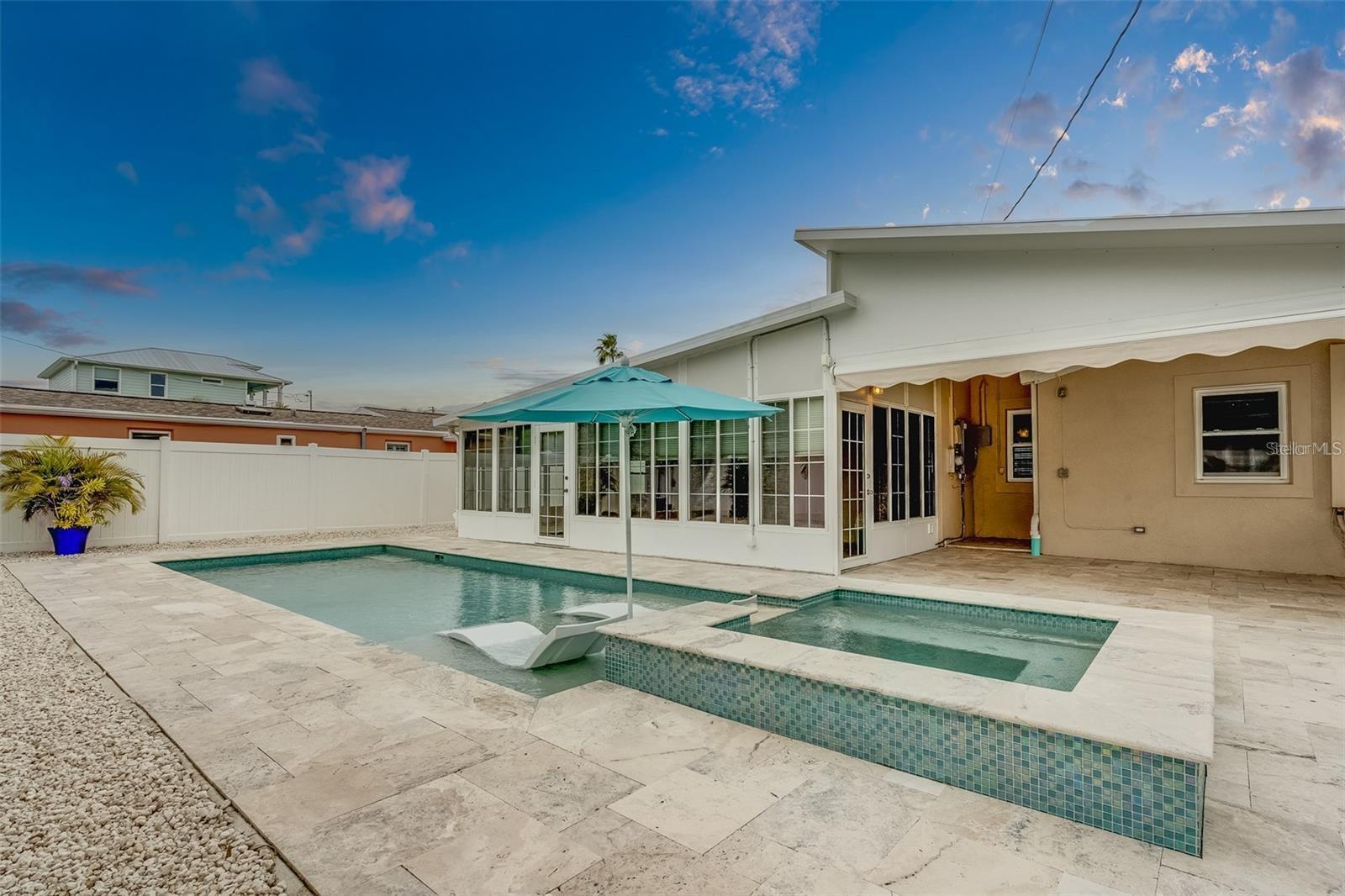 16108 REDINGTON DR, REDINGTON BEACH, FL, 33708