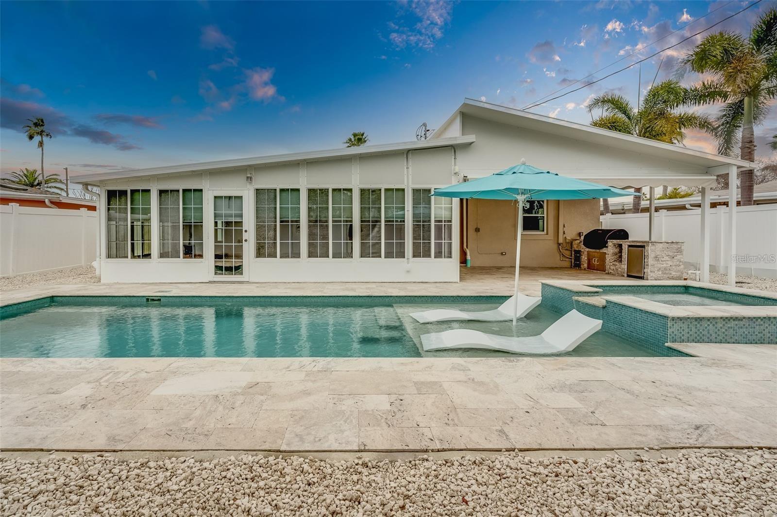 16108 REDINGTON DR, REDINGTON BEACH, FL, 33708