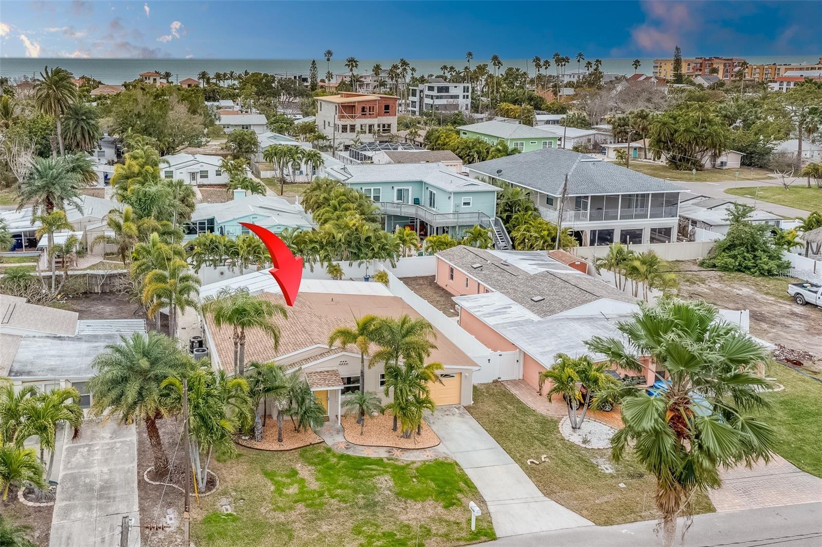 16108 REDINGTON DR, REDINGTON BEACH, FL, 33708