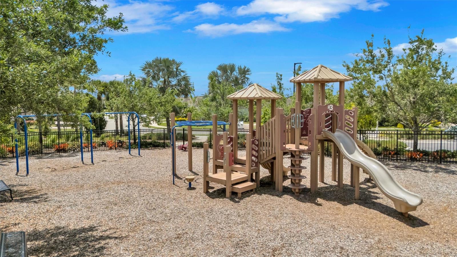 12211 TRAILHEAD DR, BRADENTON, FL, 34211