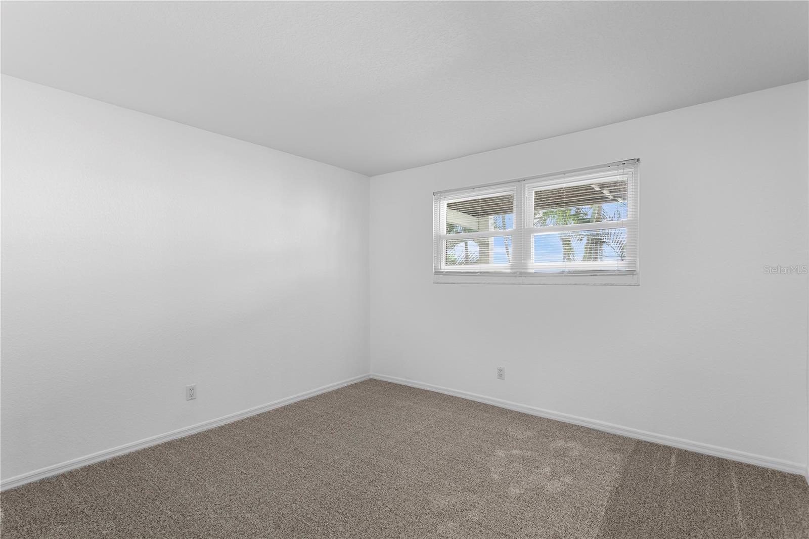 10399 PARADISE BLVD #106B, TREASURE ISLAND, FL, 33706