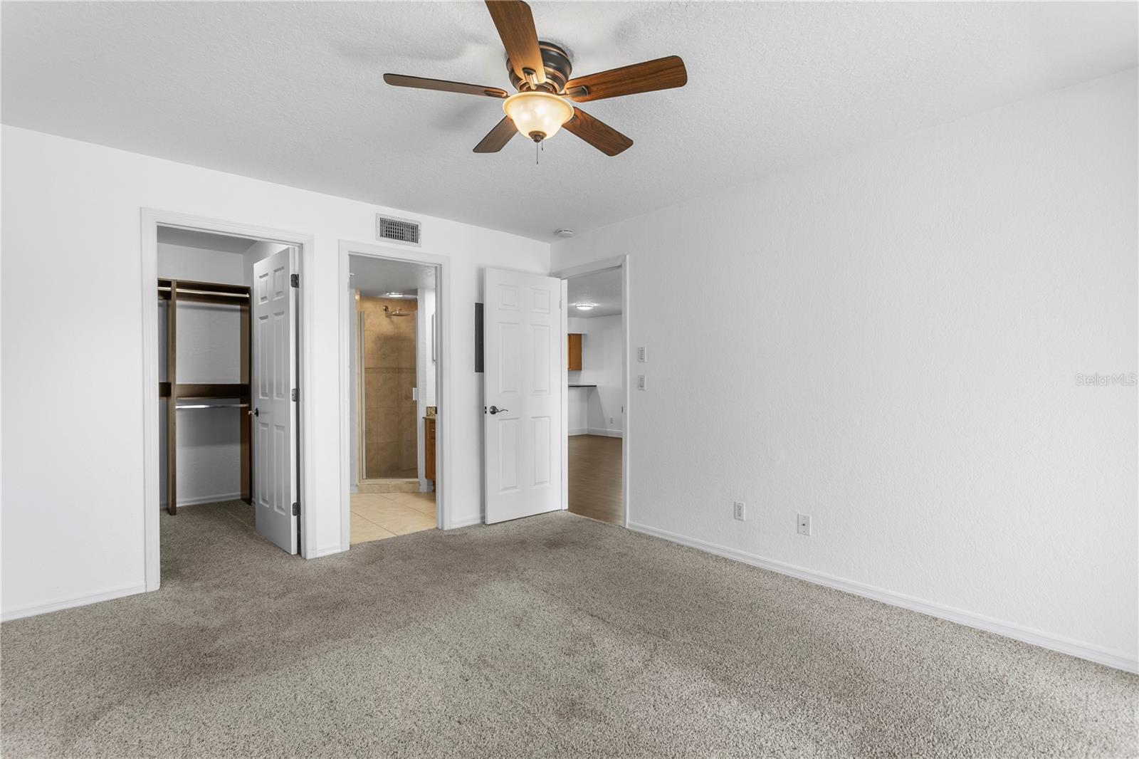 10399 PARADISE BLVD #106B, TREASURE ISLAND, FL, 33706
