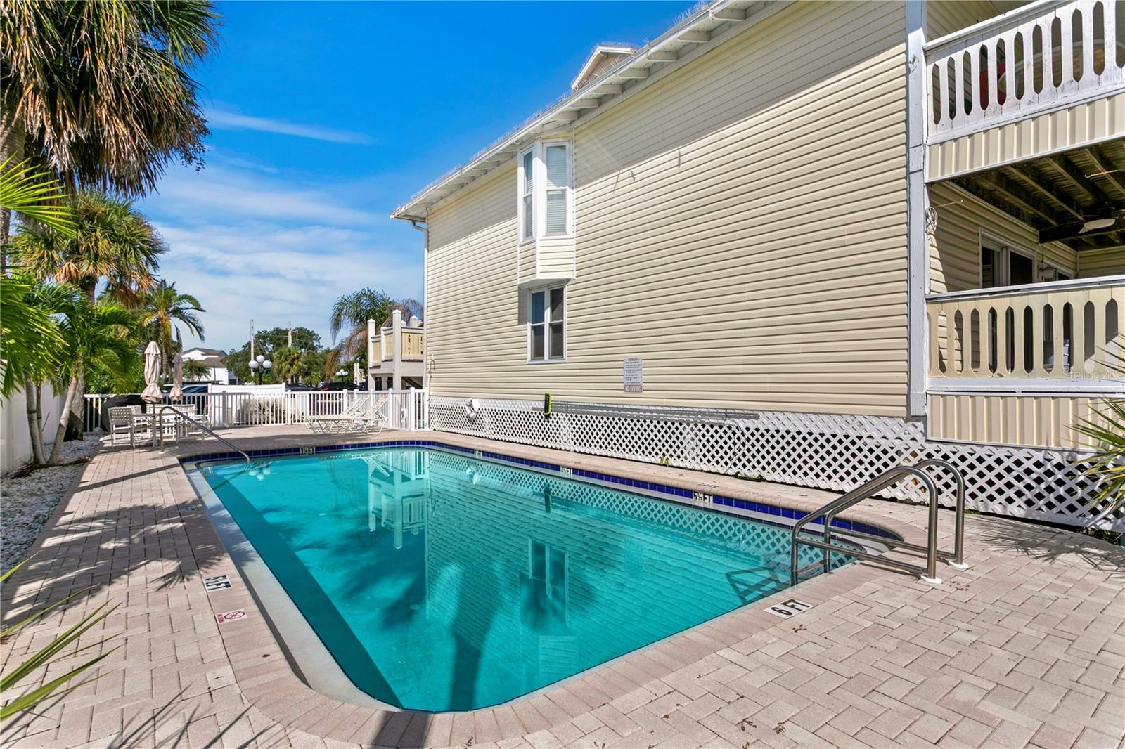 10399 PARADISE BLVD #106B, TREASURE ISLAND, FL, 33706