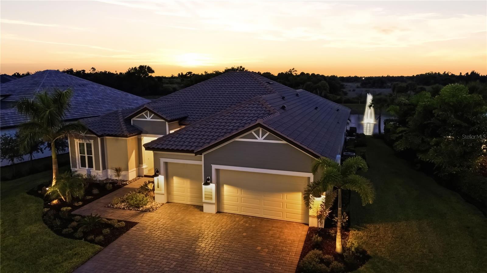 18045 HOME RUN DR, VENICE, FL, 34293