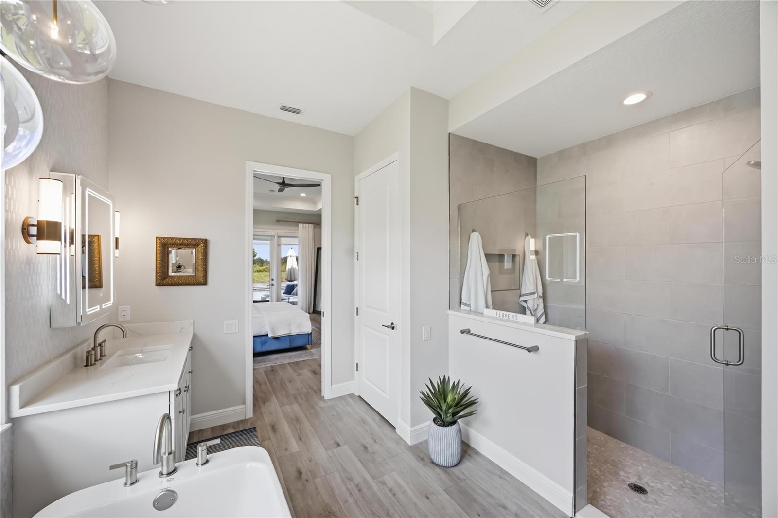 18045 HOME RUN DR, VENICE, FL, 34293