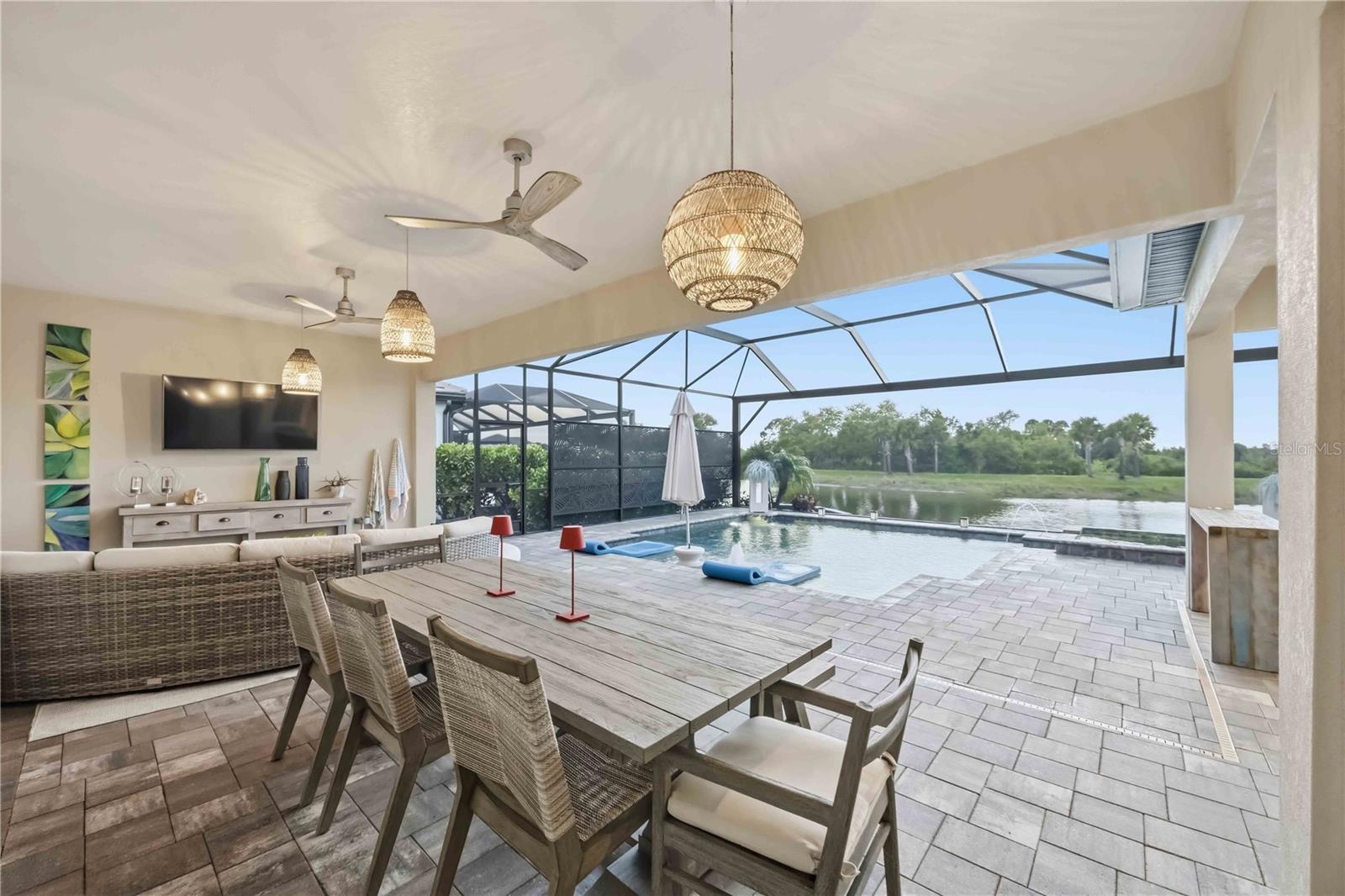 18045 HOME RUN DR, VENICE, FL, 34293