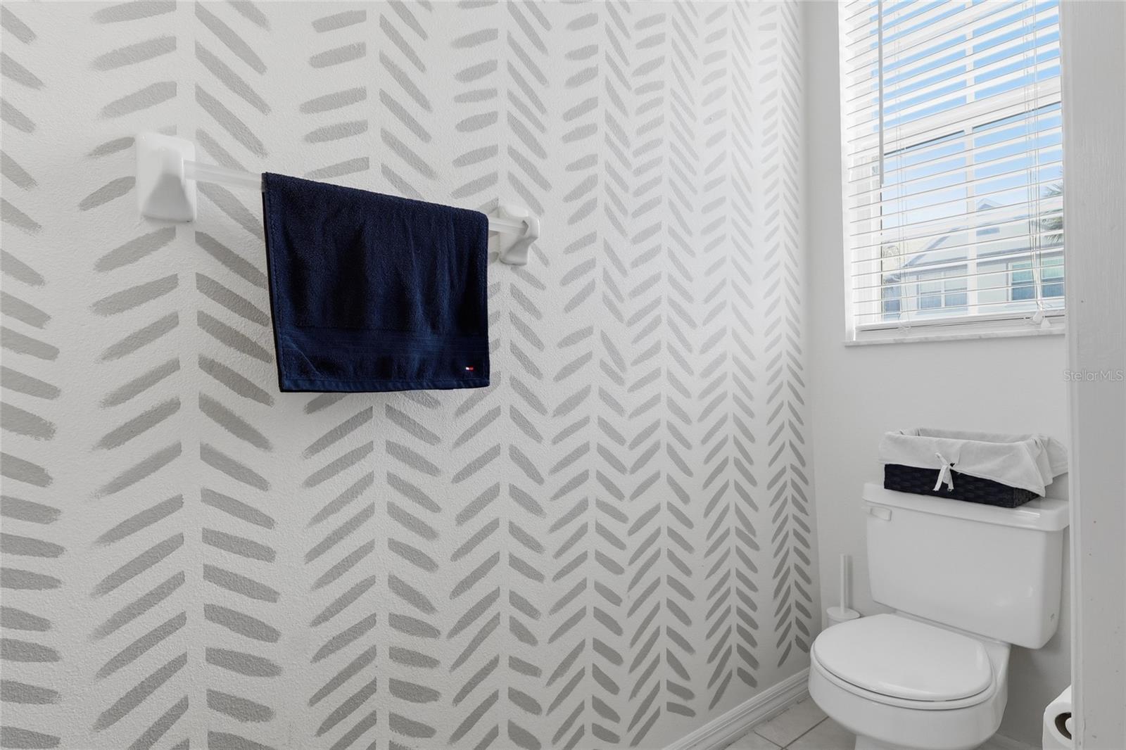 542 BLACK LION DR NE, ST PETERSBURG, FL, 33716