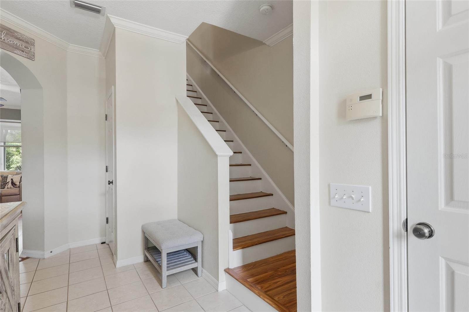 542 BLACK LION DR NE, ST PETERSBURG, FL, 33716