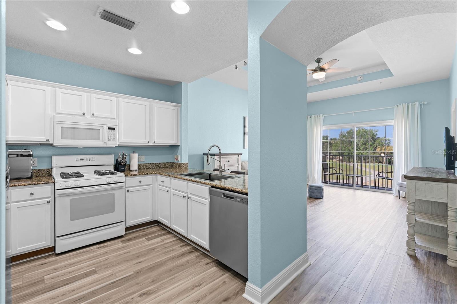 1322 SEVEN EAGLES CT #301, REUNION, FL, 34747