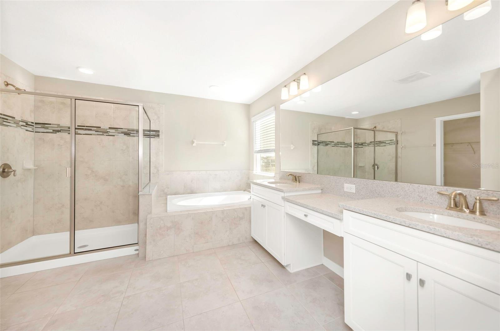38132 COBBLE CREEK BLVD, ZEPHYRHILLS, FL, 33540