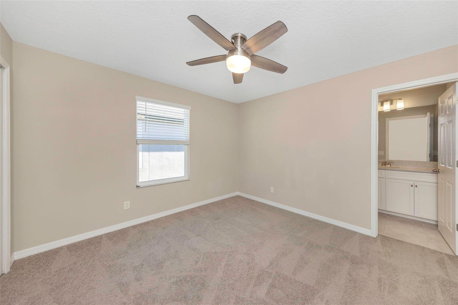 38132 COBBLE CREEK BLVD, ZEPHYRHILLS, FL, 33540