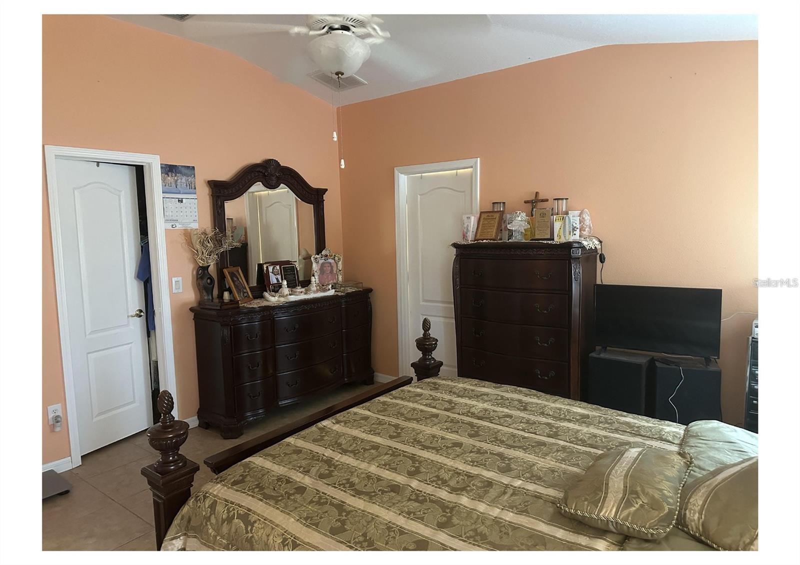 6812 ARAMON CT, WESLEY CHAPEL, FL, 33545