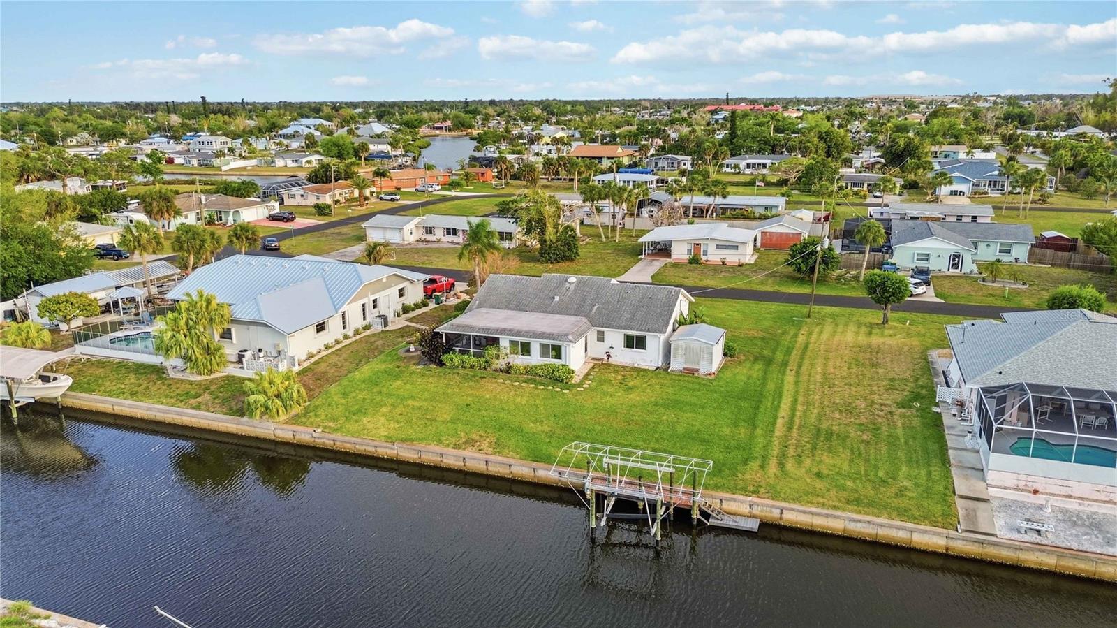 886 E 4TH ST, ENGLEWOOD, FL, 34223