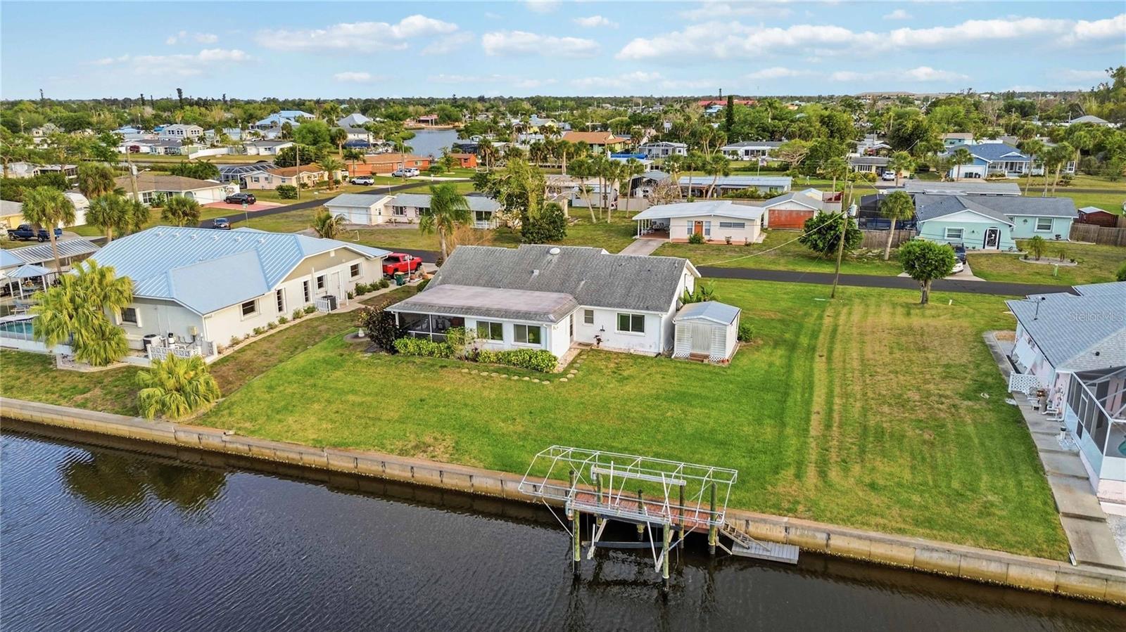 886 E 4TH ST, ENGLEWOOD, FL, 34223