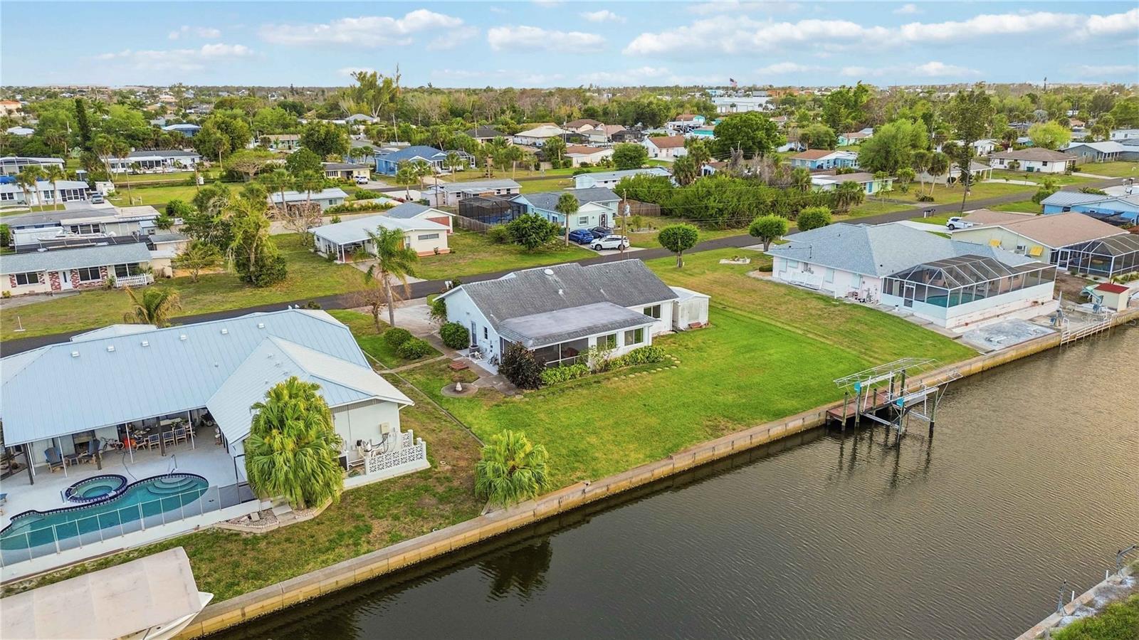 886 E 4TH ST, ENGLEWOOD, FL, 34223