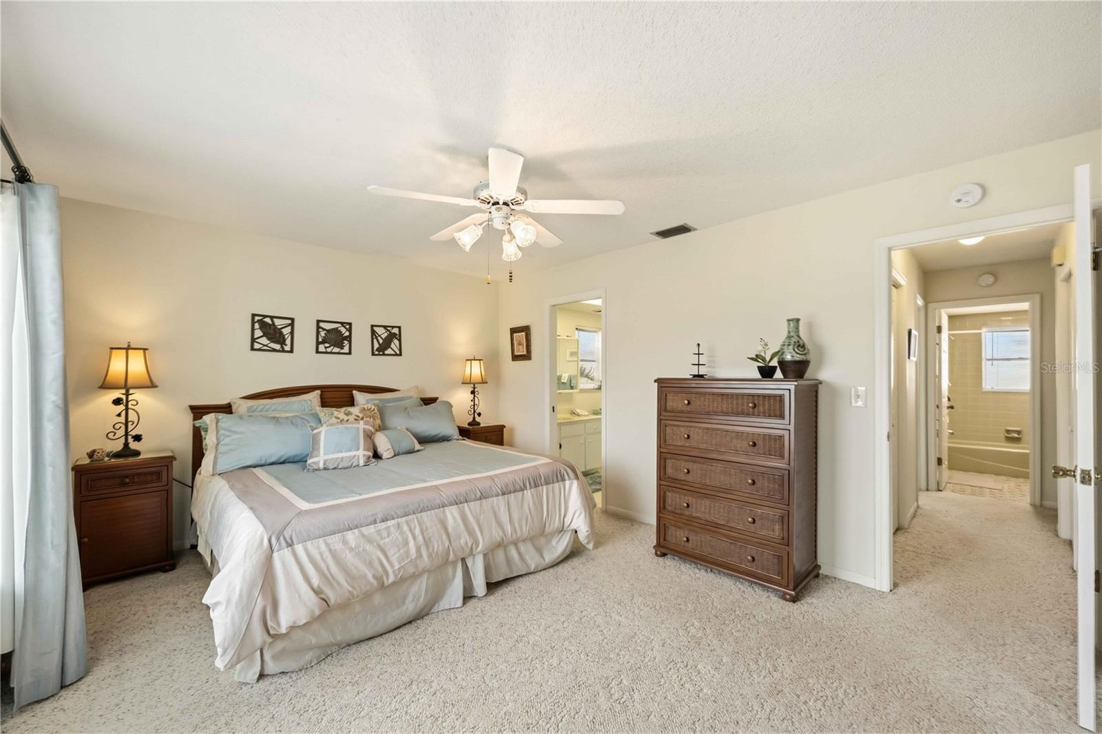 886 E 4TH ST, ENGLEWOOD, FL, 34223