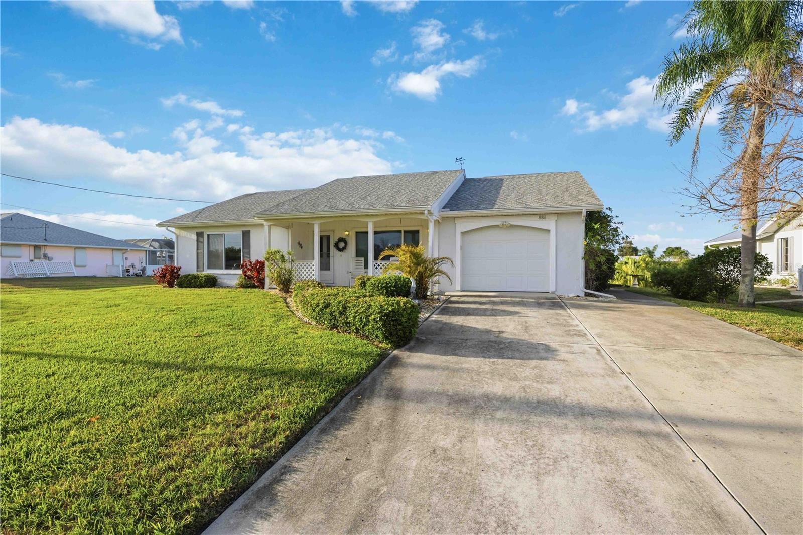 886 E 4TH ST, ENGLEWOOD, FL, 34223
