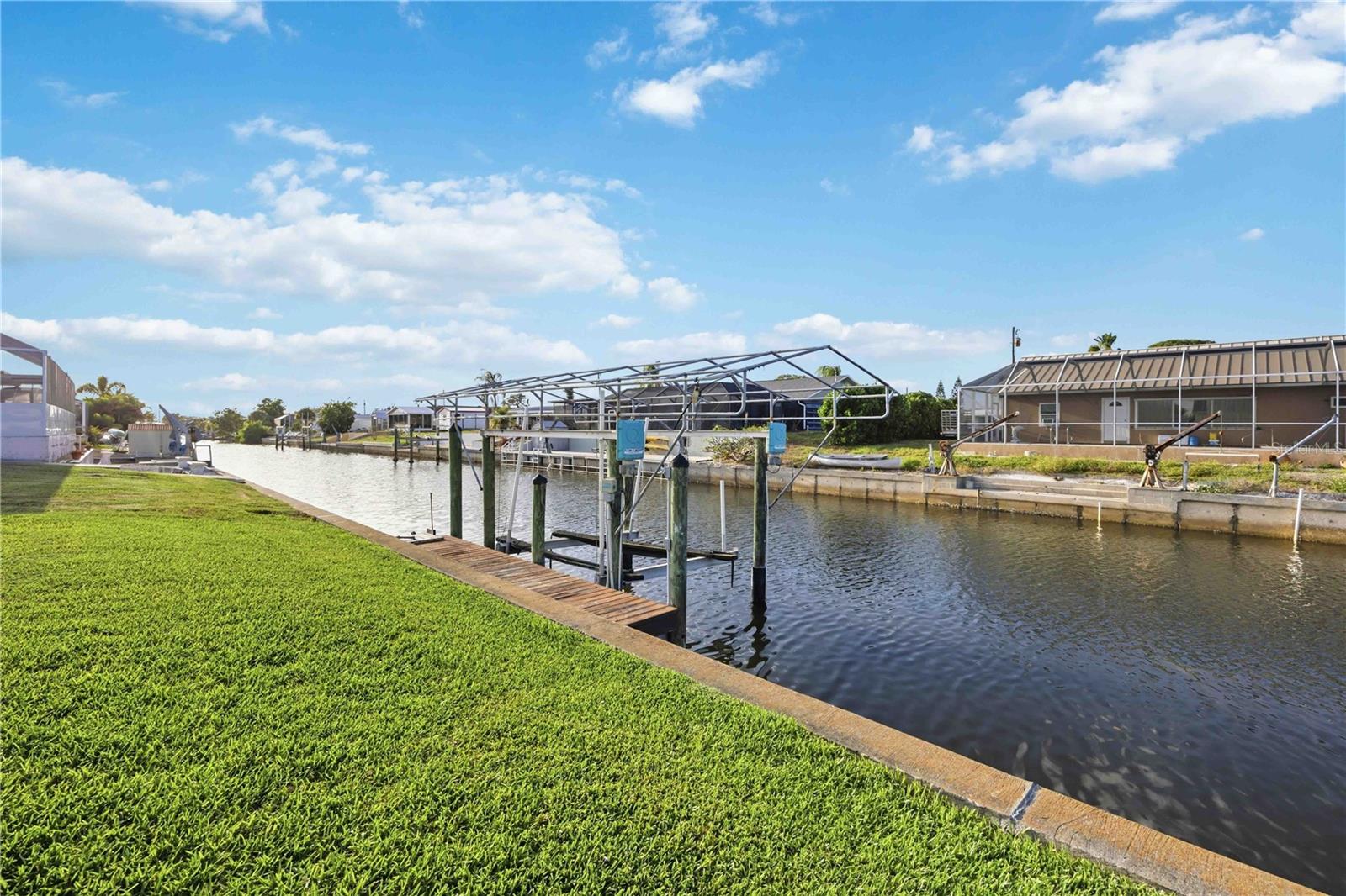 886 E 4TH ST, ENGLEWOOD, FL, 34223